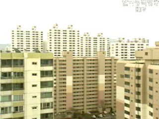 `내년 상반기에 부동산 정책 집중`