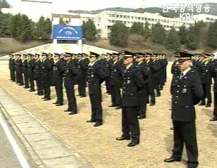 경찰대학 여성 졸업생 상위권 휩쓸어