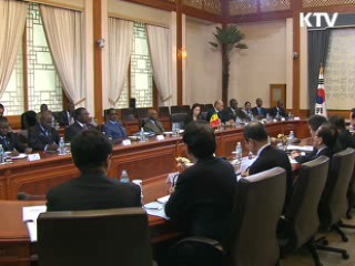 이 대통령 "아프리카 원조 2배 늘릴 것"