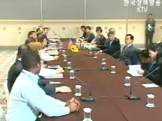 4차 협상 이틀째, ‘상품 분과’ 협상 재개