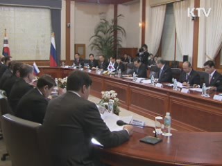 "북한 로켓 발사···양자회담에서 논의" 