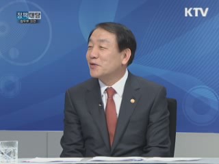 권재진 법무부장관에게 듣는다