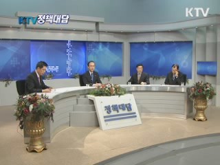 현인택 통일부장관에게 듣는다