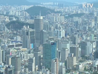 한은 올해 성장률 전망 2.8%로 상향조정