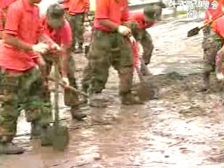 강원 충청 피해복구 구슬땀