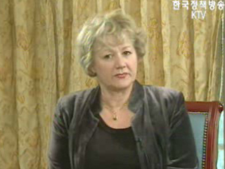 OECD 공공관리 국장 대담