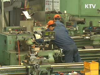 OECD "한국, 2031-2060년 성장률 1%로 추락"