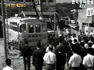한자 간판을 한글로 고쳐쓰기 운동(`58) 이미지