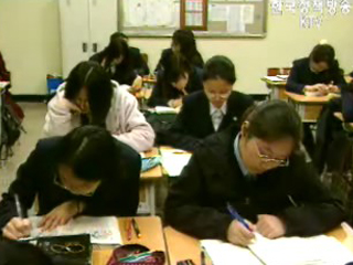 논술교육 교사연수 확대, 동아리 지원