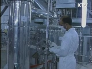 이란산 원유 '수입 감축' 불가피