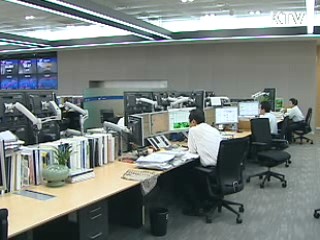 기준금리 동결…'환율 변동성' 고려