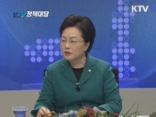 백희영 여성가족부 장관에게 듣는다