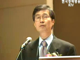 권오규 부총리, `부작용 낳는 인위적 부양 안해