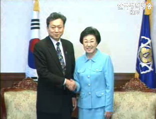 국무총리, 일본 민주당 간사장 접견