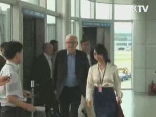 보즈워스, 한미간 사전조율 뒤 방북