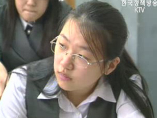 중,고교 신입생 교복착용 5월까지 연기