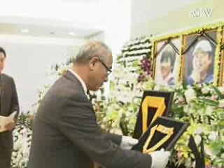 故 강기석·신동민 대원, 훈장 추서