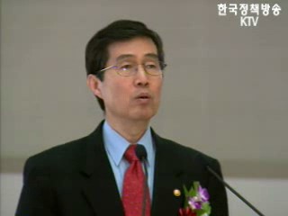 `금융산업, `해외로`