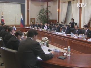 "북한 로켓 발사...양자회담에서 논의" 