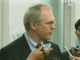 힐 차관보 `라이스, 한국과 PSI 논의 할 것`